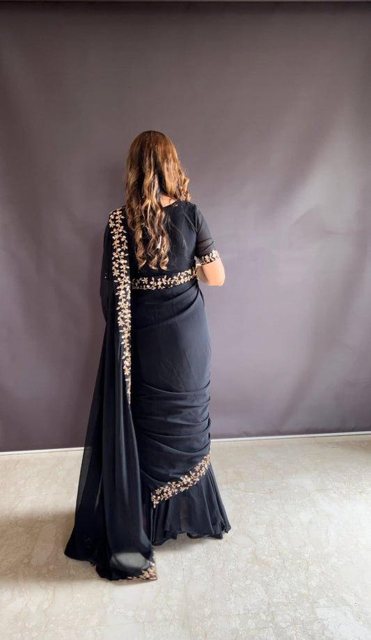 Elegant Black Embroidered Saree with Floral Detailing